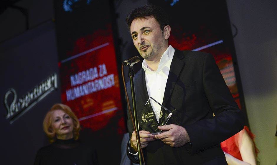   - MONDO/Stefan Stojanović 