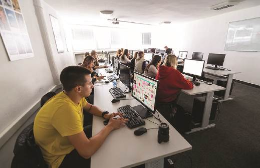   - Mondo / Univerzitet Metropolitan 