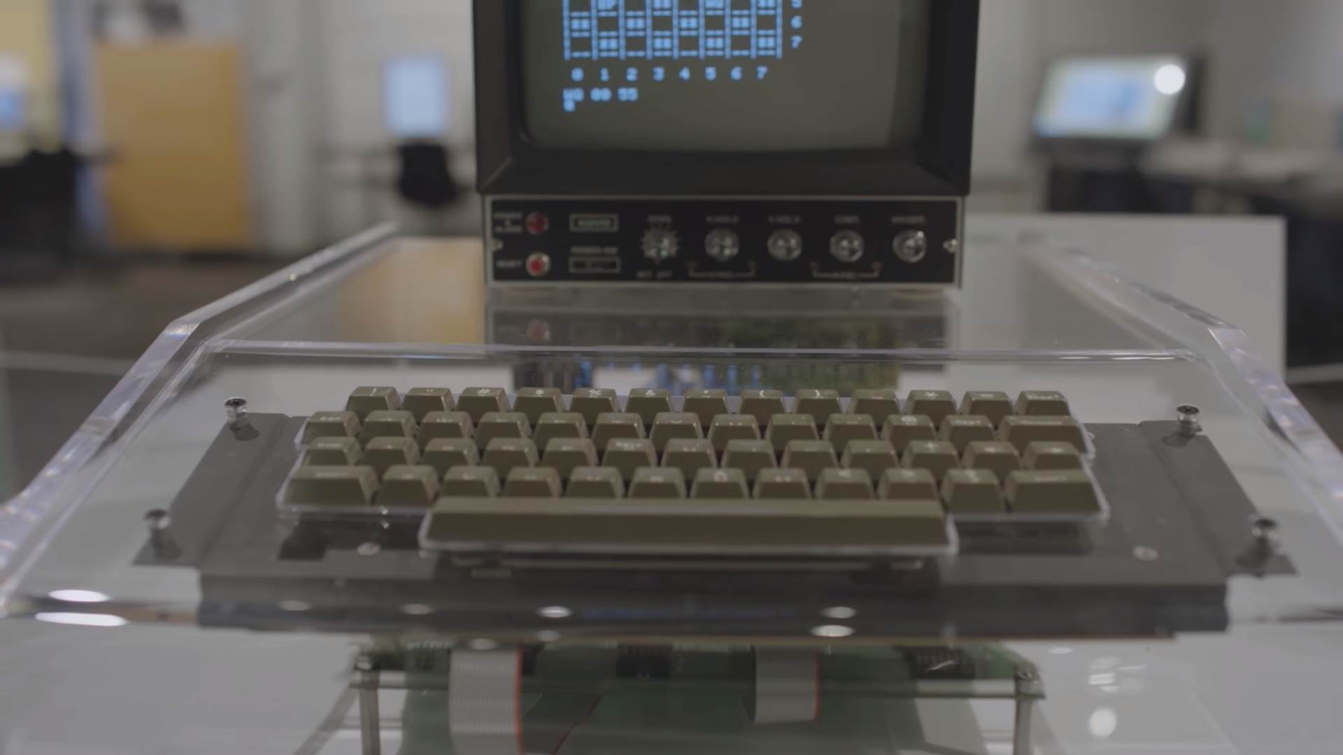   - YouTube/ Printscreen/ TechCrunch 