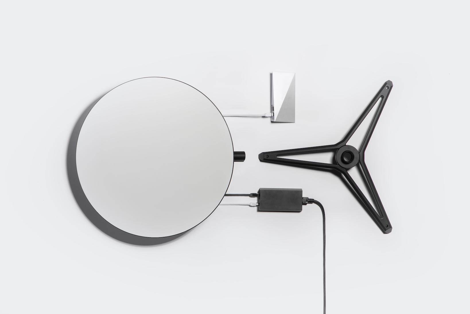   - MONDO / Starlink / SpaceX 