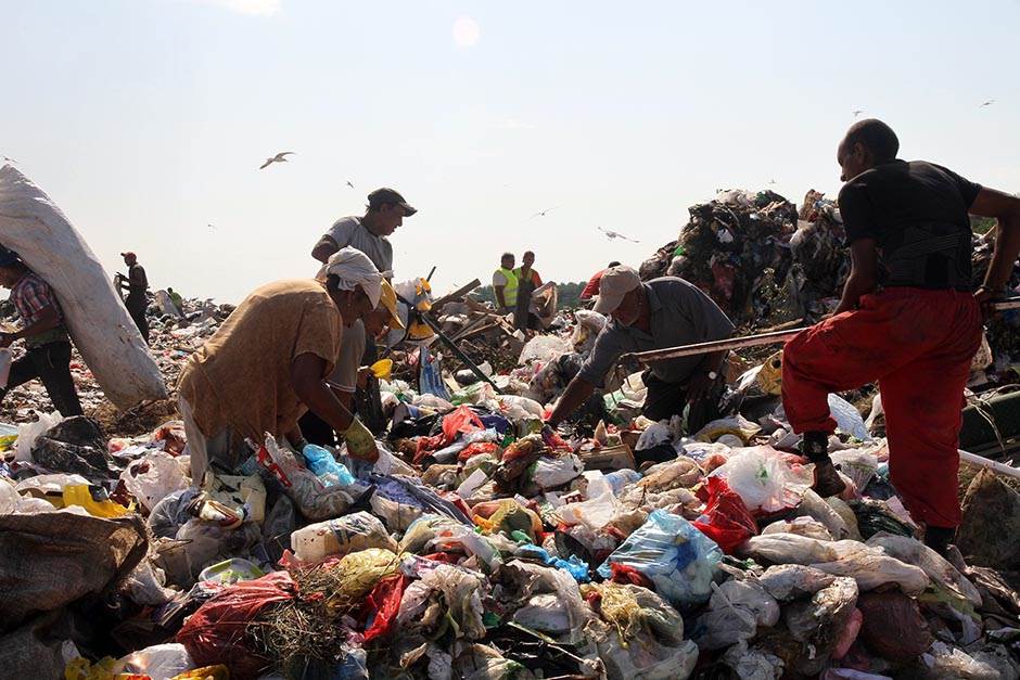 - MONDO/Goran Sivački    - MONDO/Goran Sivački