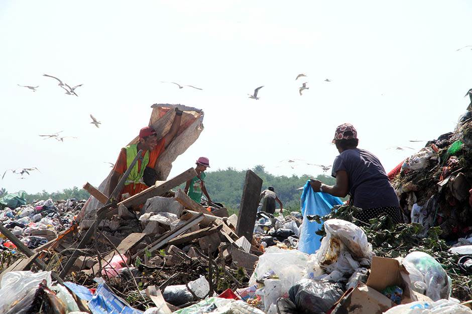 - MONDO/Goran Sivački    - MONDO/Goran Sivački