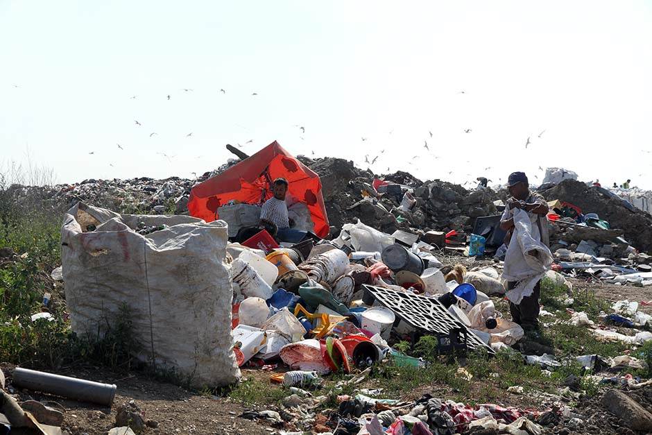   - MONDO/Goran Sivački 