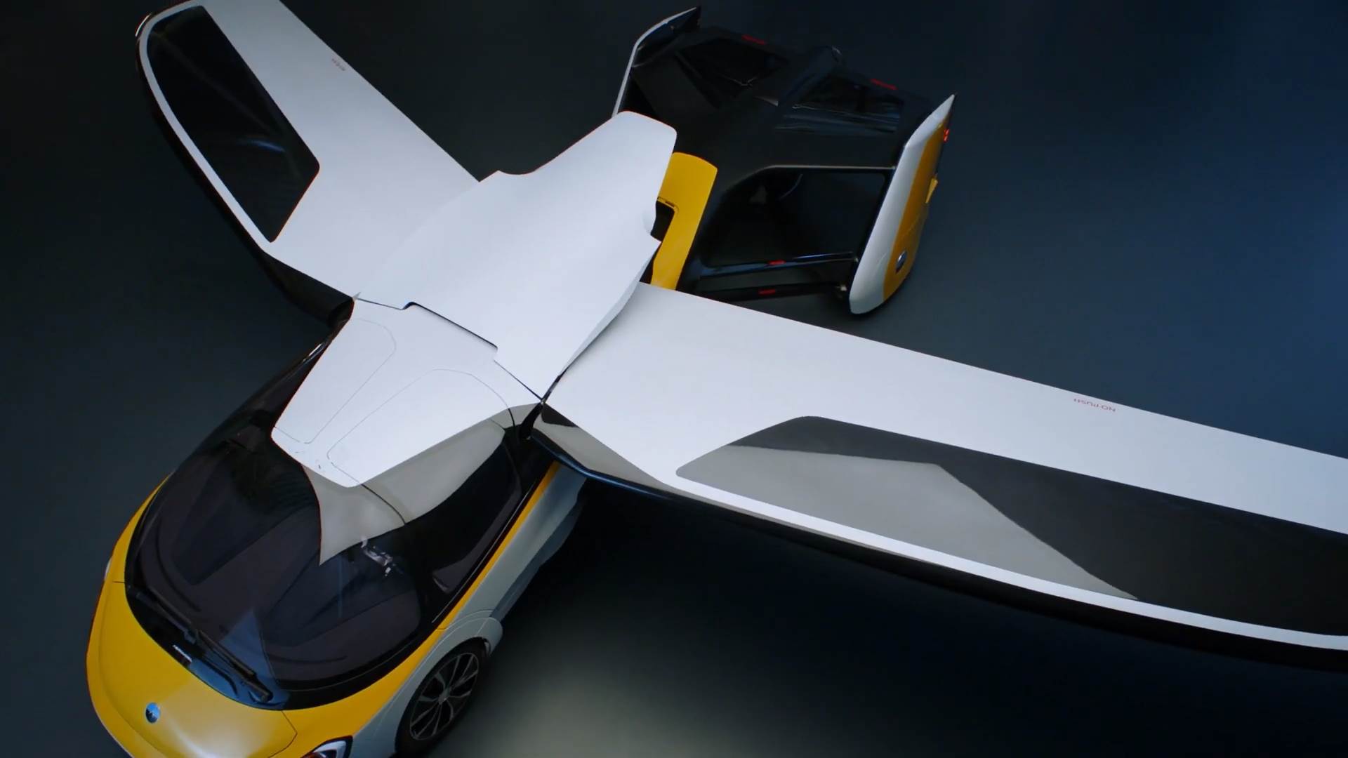   - YouTube/ Printscreen/ AeroMobil 