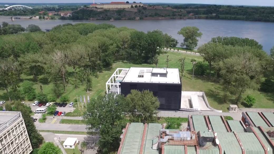   - SmartLife / YouTUbe @Digitalna platforma AgroSens 