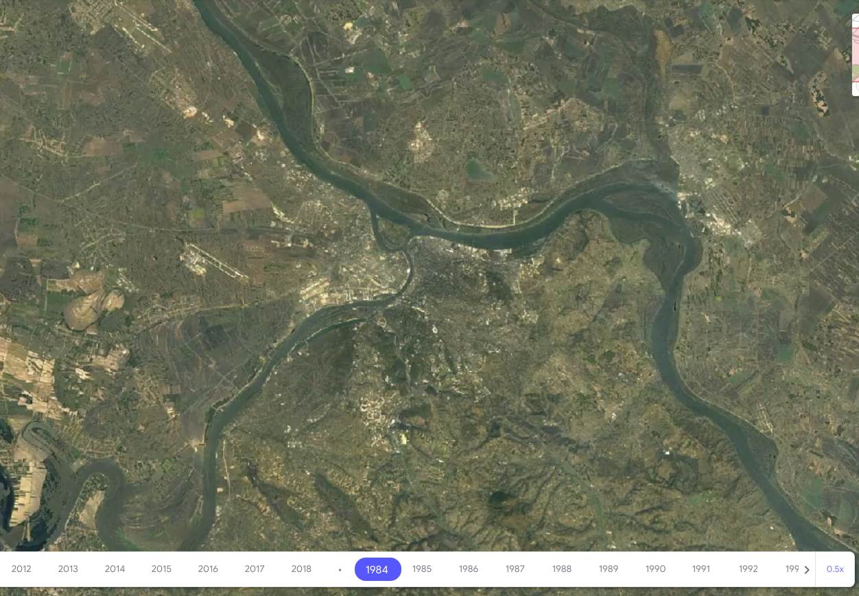   - SMARTLife/ Printscreen/ Google Earth 