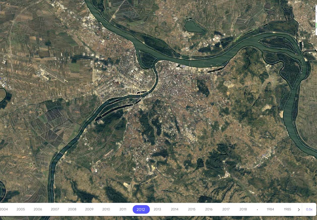   - SMARTLife/ Printscreen/ Google Earth 