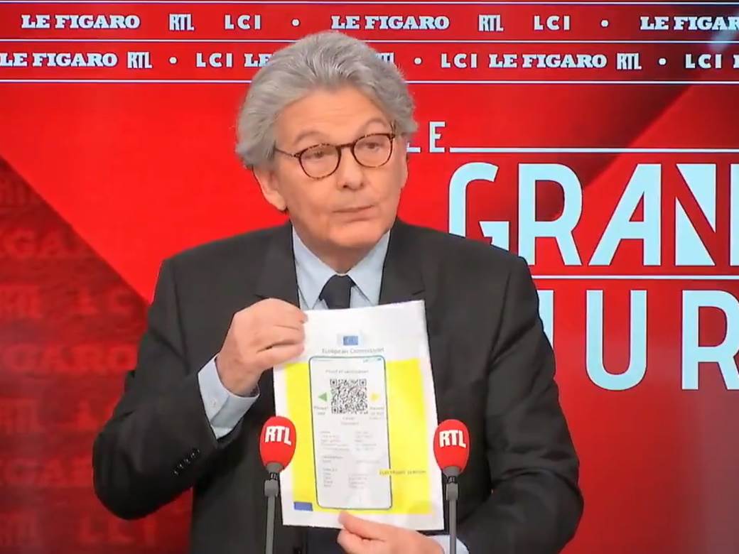   - SmartLife / Twitter @Gil_peral 