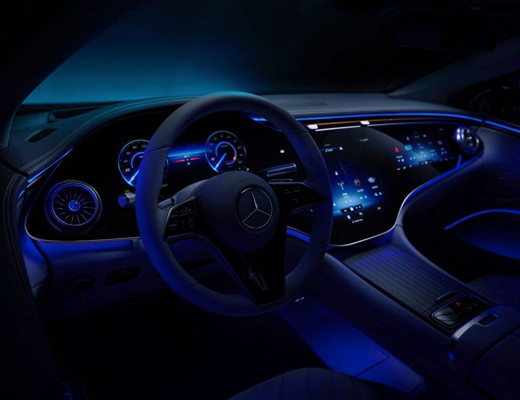   - SMARTLife / Mercedes-Benz 