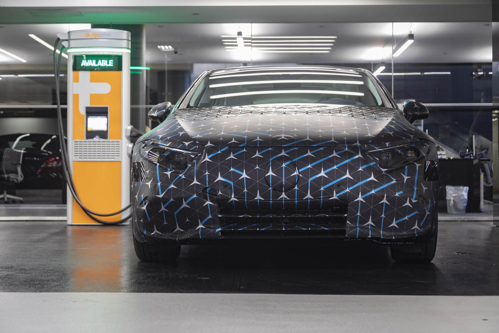   - SMARTLife / Mercedes-Benz 