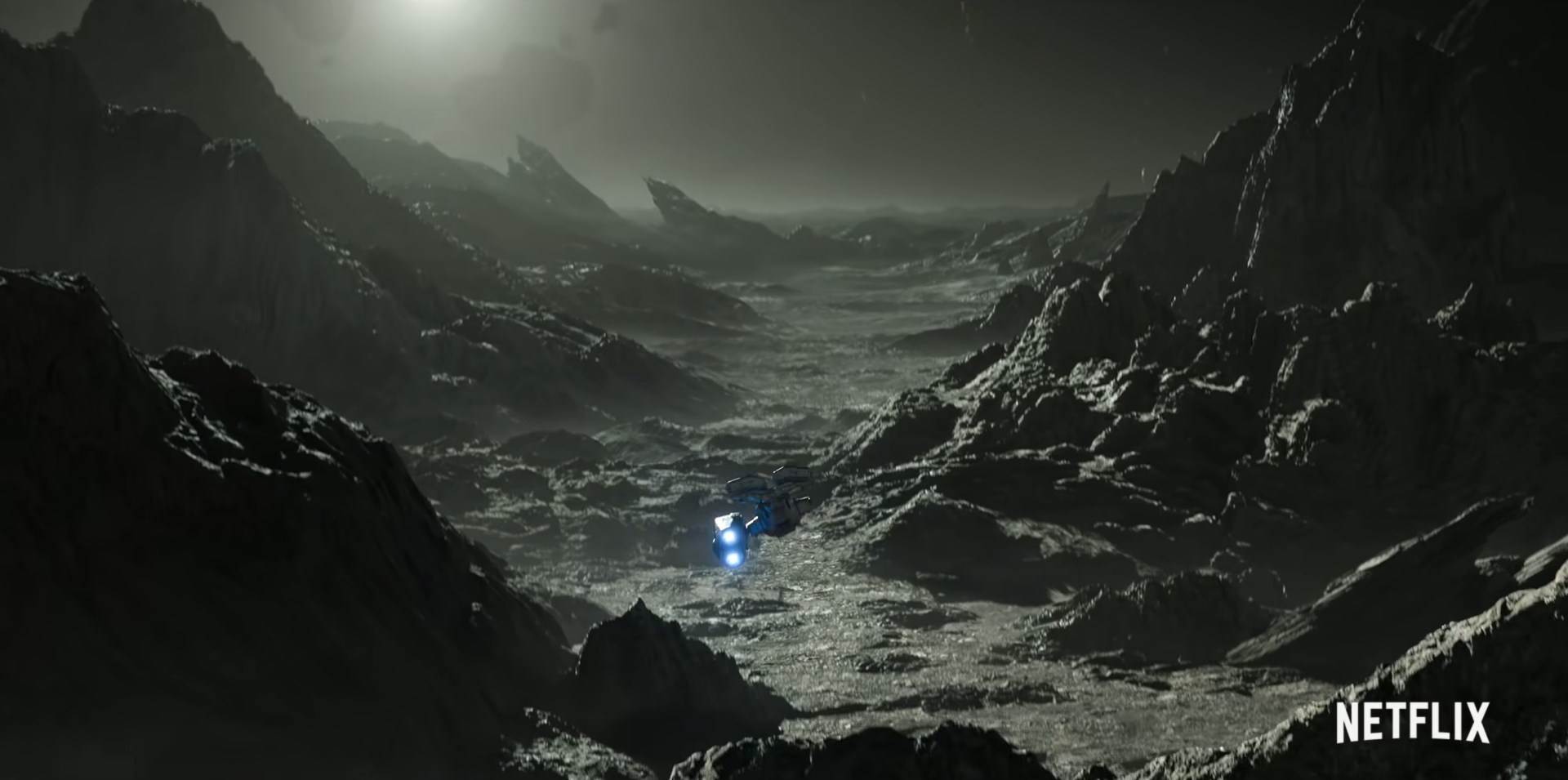   - SmartLife / YouTube / Netflix 