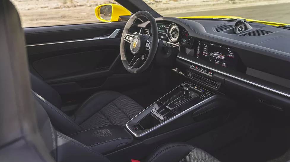   - SMARTLife / Porsche 