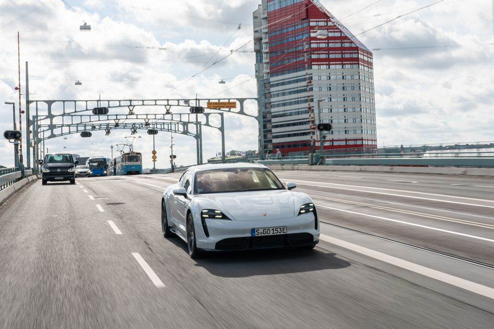   - SMARTLife / Porsche 