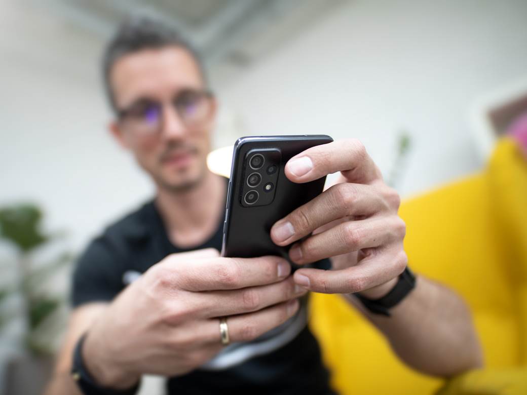  Samsung Galaxy A52 pokrivalice telefon mobilni 