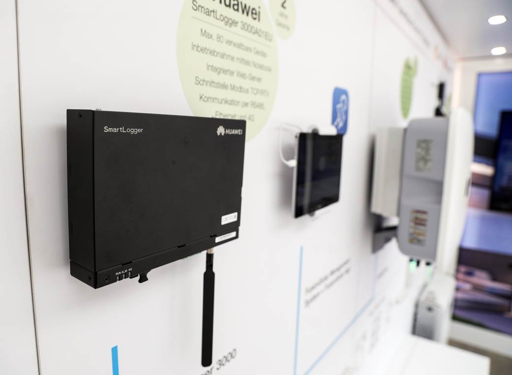   - SmartLife / Stefan Stojanović 