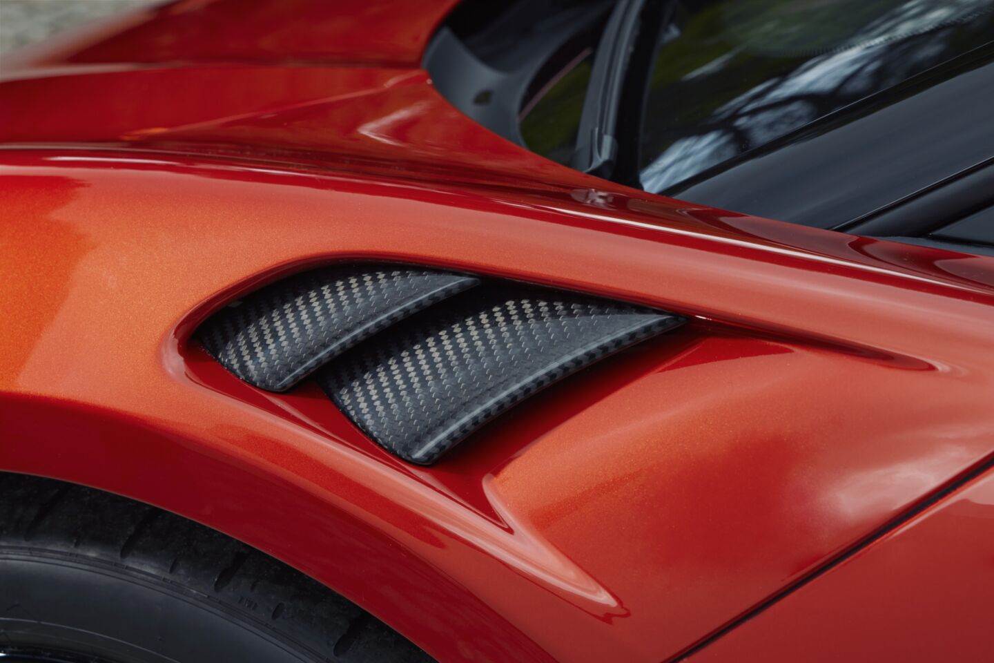   - SMARTLife / McLaren 