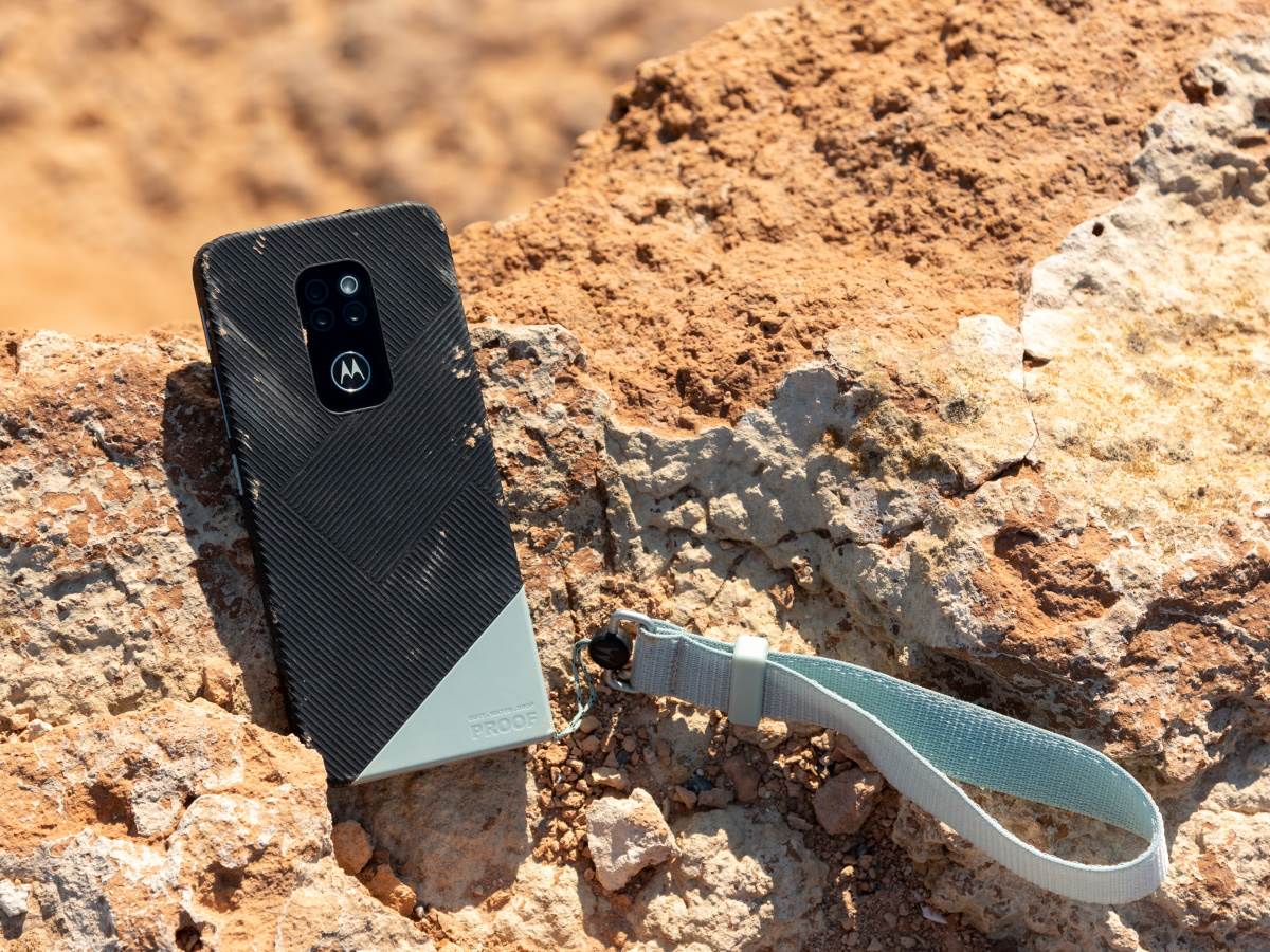   - SmartLife / Motorola 