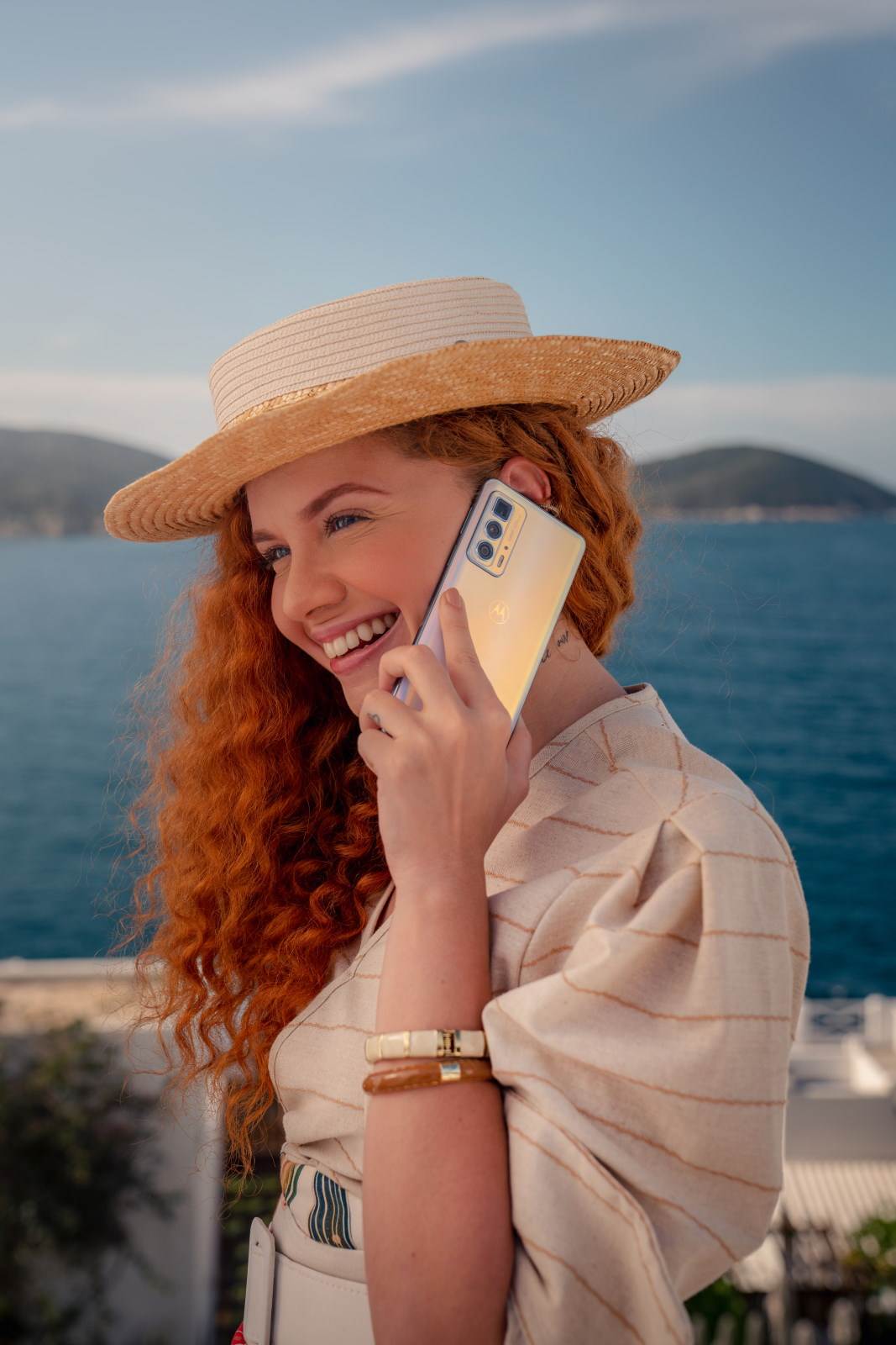   - SmartLife / Motorola 