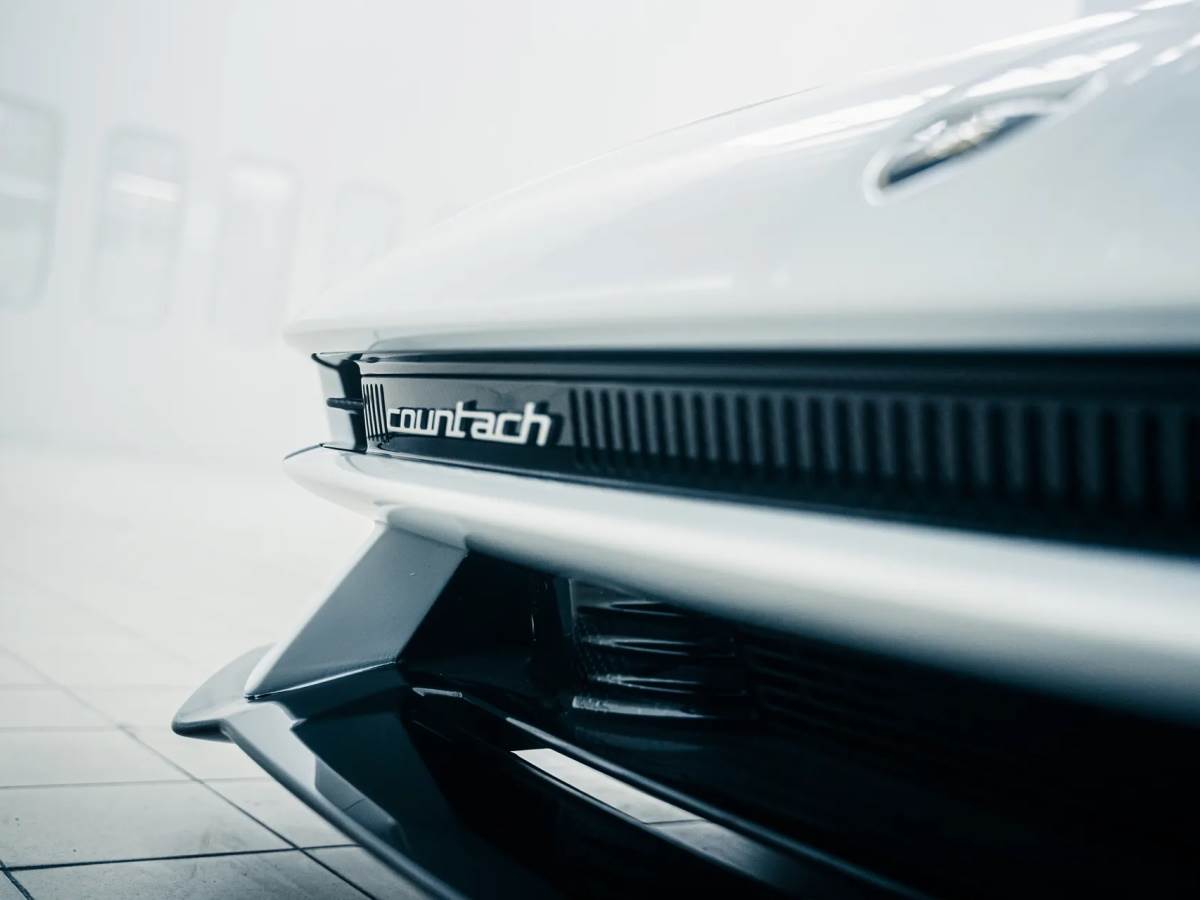   - SmartLife / Lamborghini 