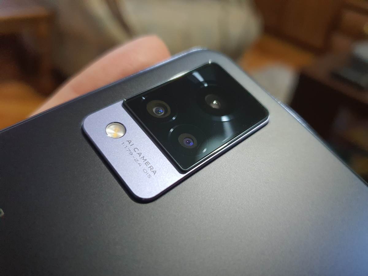  vivo V21 5G zadnja kamera 