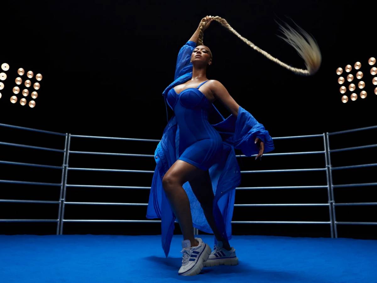   - SmartLife / Adidas 