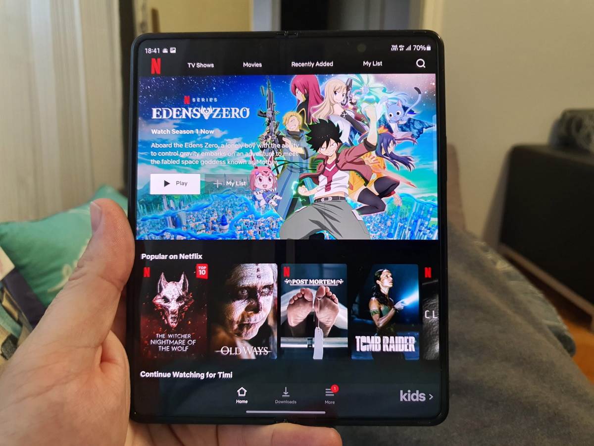 Netflix na Samsung Galaxy Fold 3 