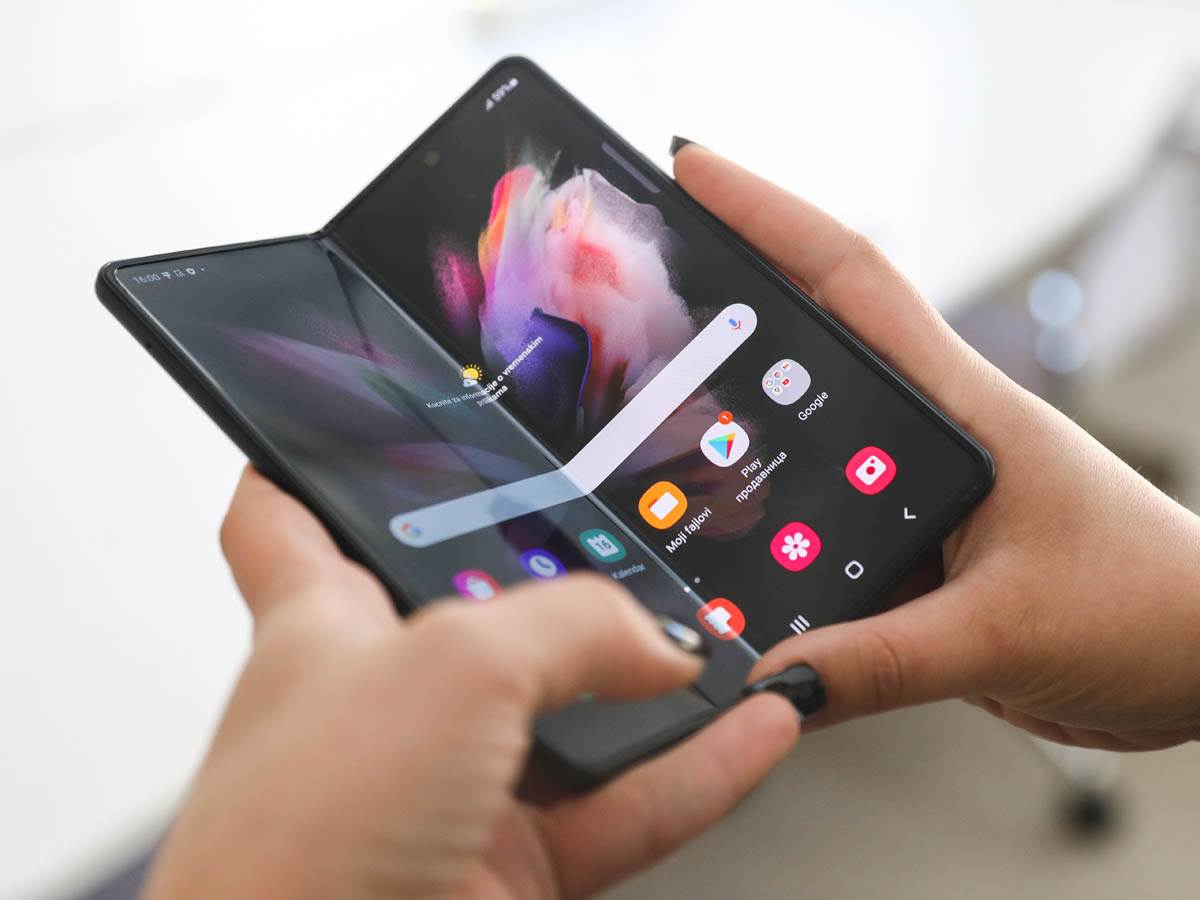  Samsung Galaxy Z Fold3 (6) 