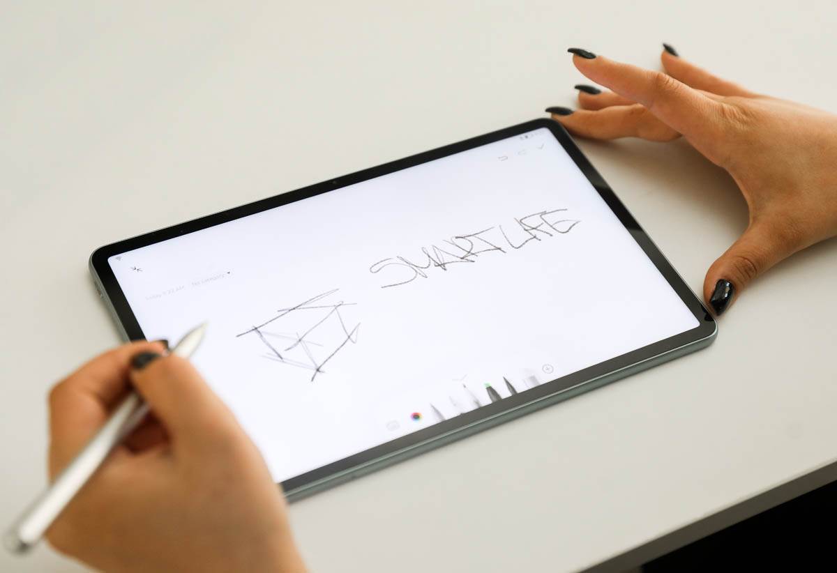  Huawei MatePad 11 tablet i M pencil sa Cover Keyboard - Stefan_Stojanovic/MONDO/Stefan Stojanovic 