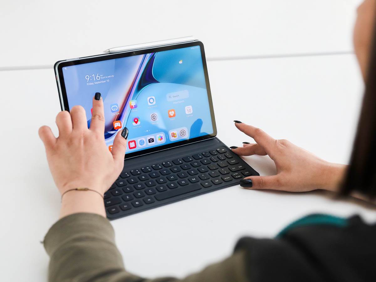  Huawei MatePad 11 M Pencil Cover Keyboard (9) - Stefan_Stojanovic/MONDO/Stefan Stojanovic 