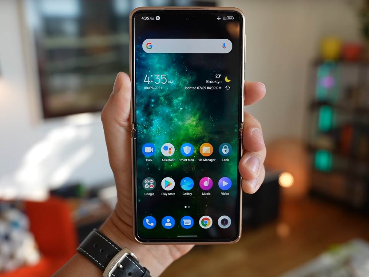  TCL Project Chicago savitljivi telefon 11 - SmartLife / YouTube @MrMobile 