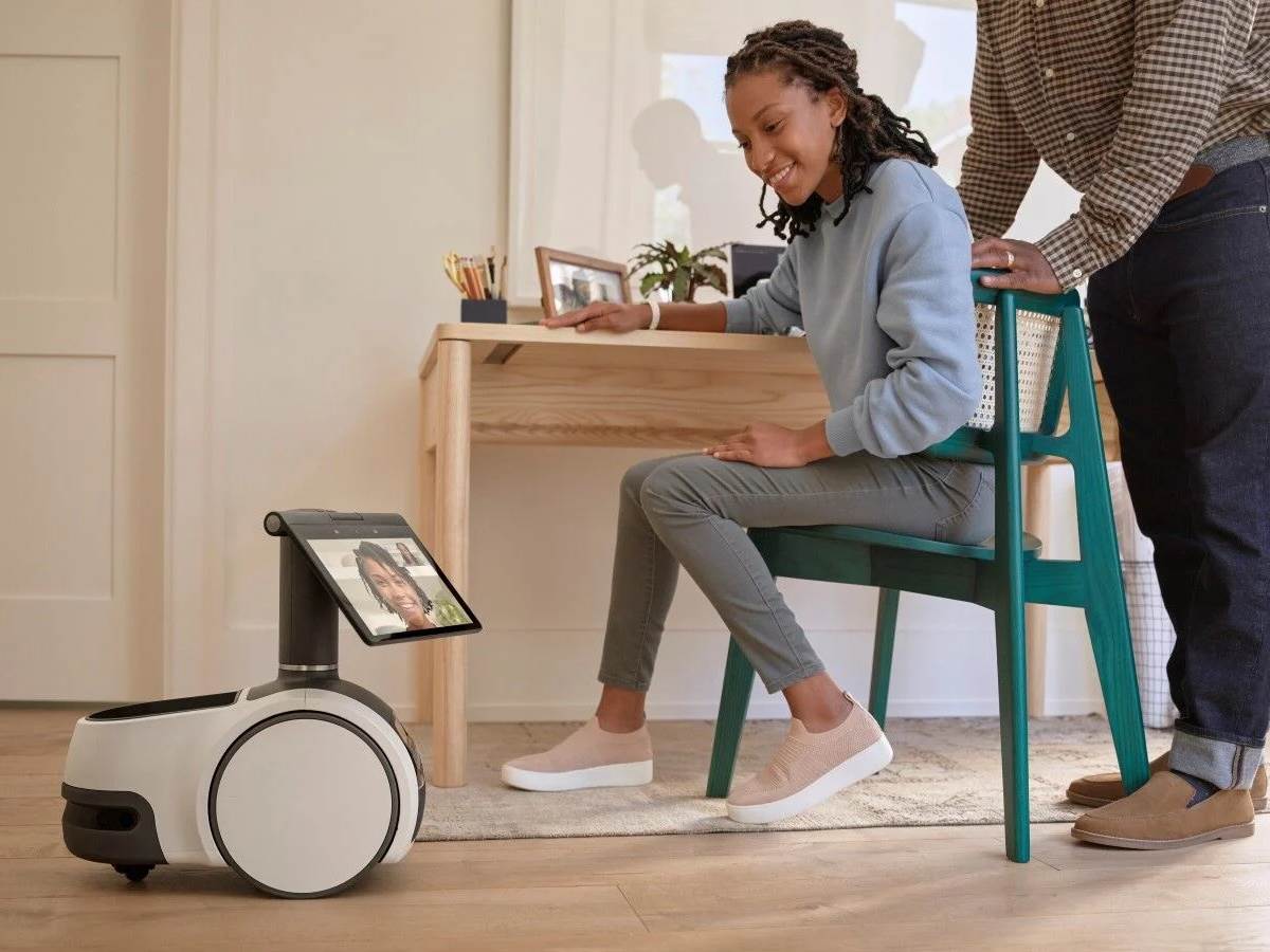  Robot Astro Amazon kompanije opis, slike, video i privatnost - SmartLife / Amazon 