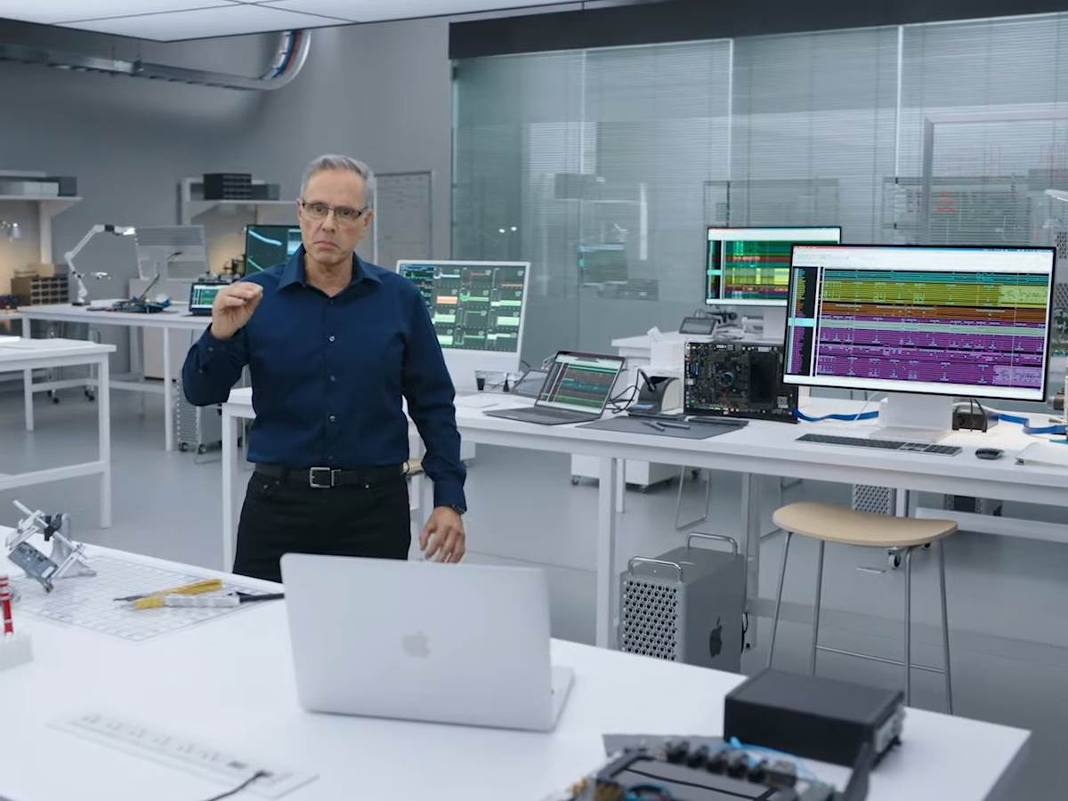  Apple M1 Pro MacBook Pro 2 