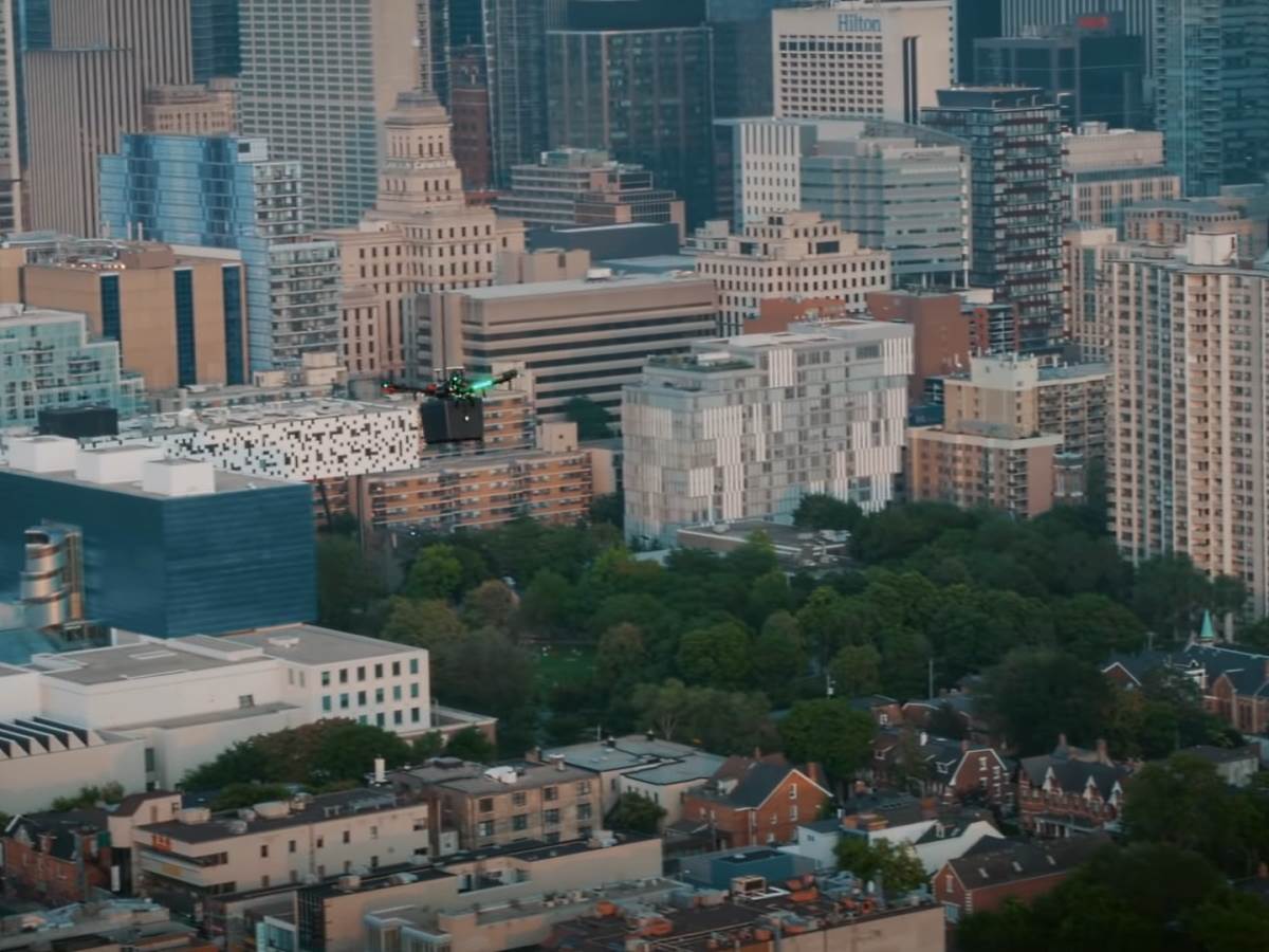 Dron isporuka organa 1 - SmartLife / YouTube / Unither Bioelectronics   Dron isporuka organa 1 - SmartLife / YouTube / Unither Bioelectronics