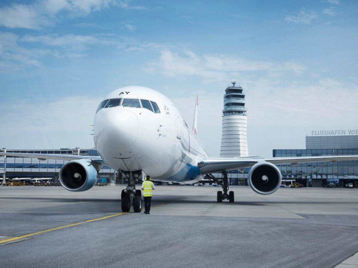 lughafen Wien AG _ Vienna Airport 3.jpg   lughafen Wien AG _ Vienna Airport 3.jpg