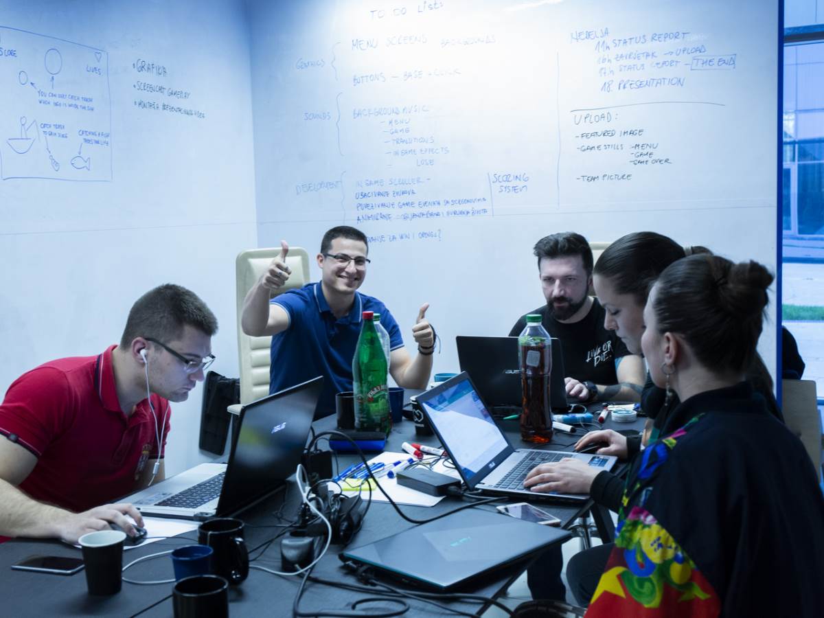  A0020345.png - SmartLife / Nordeus 