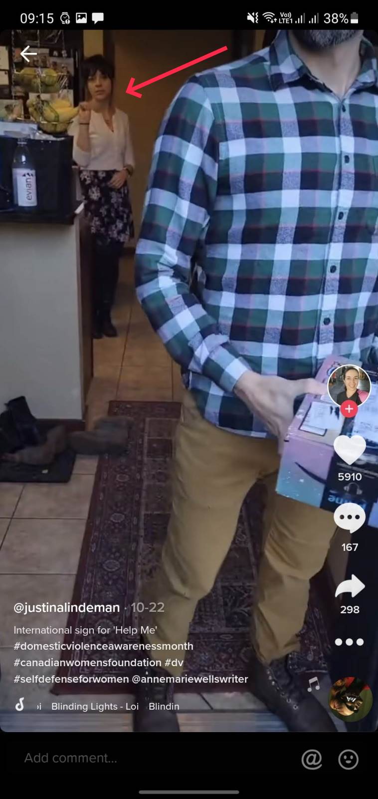Signal za pomoć u pozadini - SmartLife / TikTok / Printscreen   Signal za pomoć u pozadini - SmartLife / TikTok / Printscreen