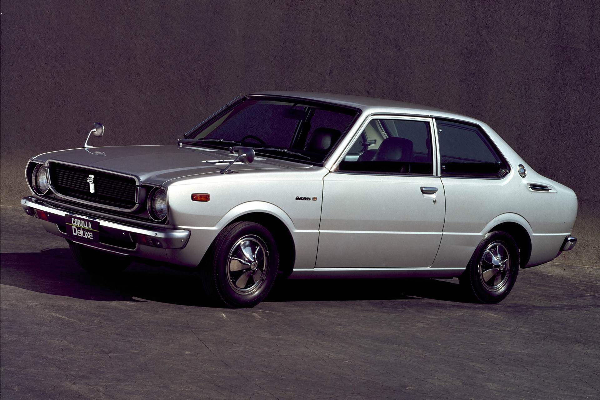  Toyota Corolla 3. generacija 1974. 
