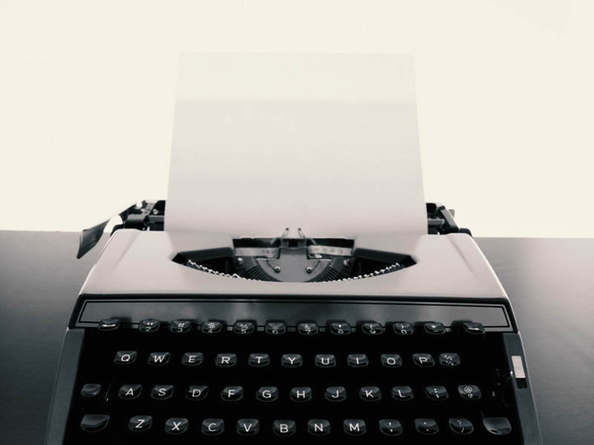 pisaca-masina.jpg   pisaca-masina.jpg