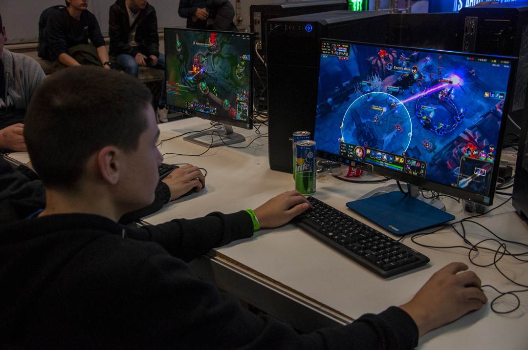  09.jpg - SmartLife / Games.con Srbija 