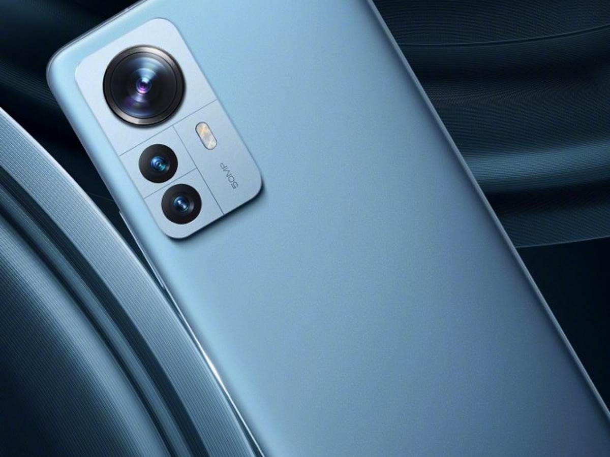 Xiaomi 12 Pro 2.jpg   Xiaomi 12 Pro 2.jpg