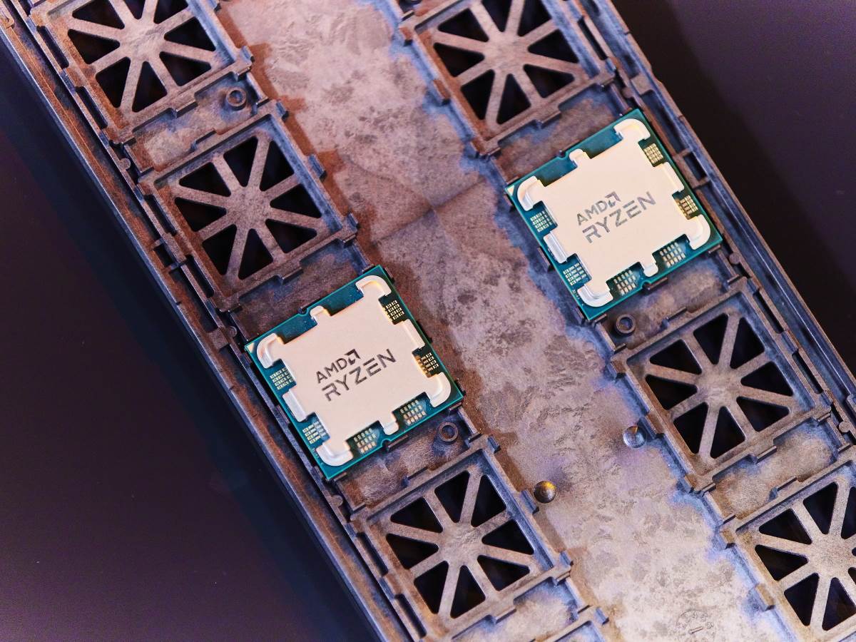  Ryzen 7 5800X3D 1.jpg 