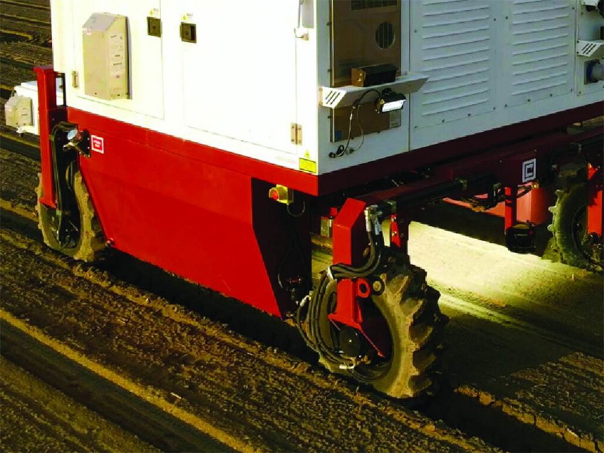  Poljoprivredni robot 