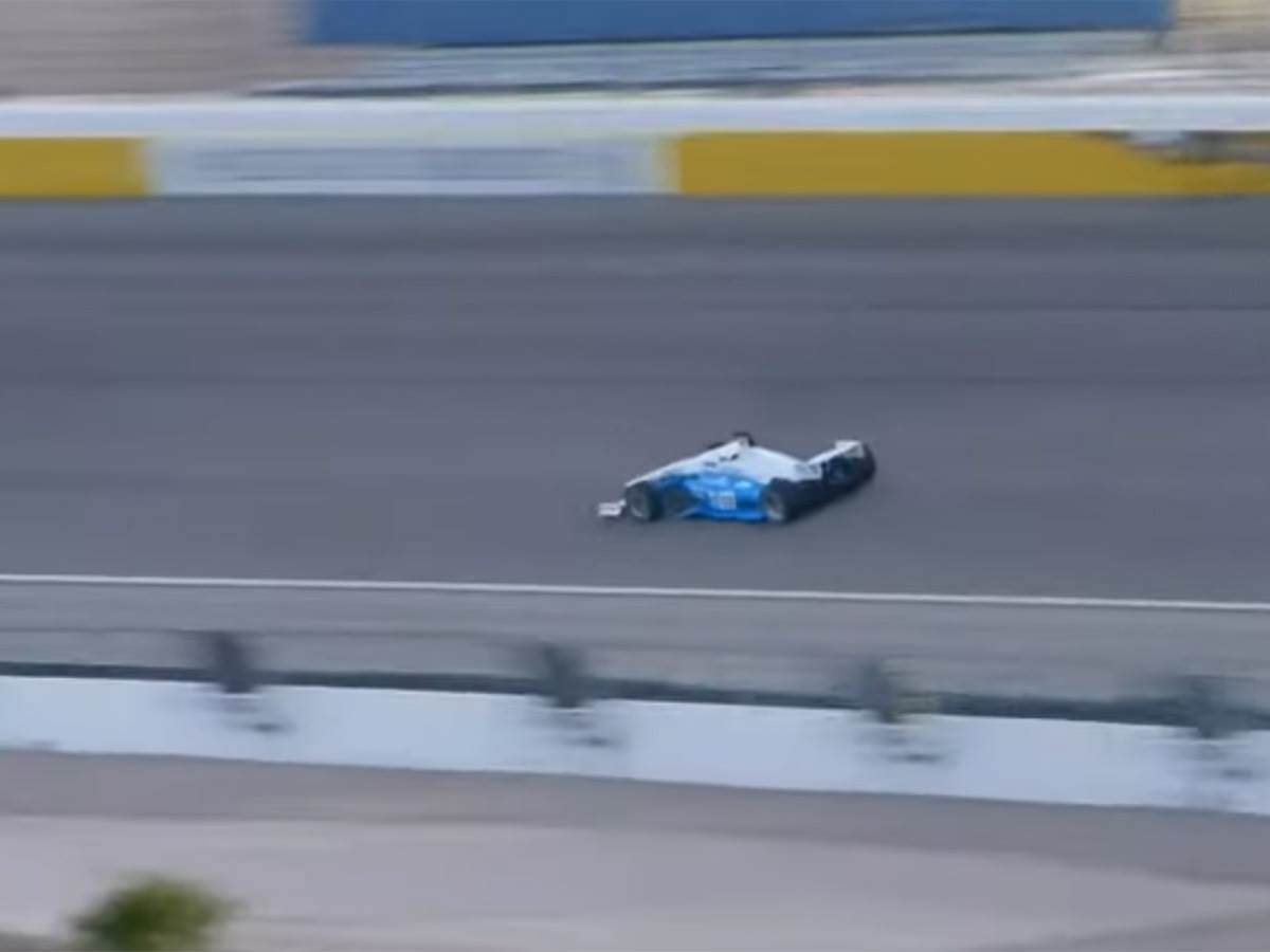 Autonomna trkačka vozila - Smart Life/ CNET   Autonomna trkačka vozila - Smart Life/ CNET