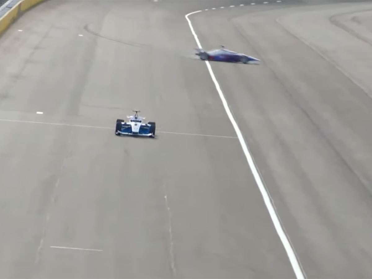  Autonomna trkačka vozila - Smart Life/ CNET 