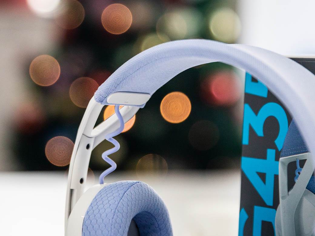 logitech-g435-slušalice-stefan-stojanović-2.jpg - Stefan_Stojanovic/MONDO/Stefan Stojanovic   logitech-g435-slušalice-stefan-stojanović-2.jpg - Stefan_Stojanovic/MONDO/Stefan Stojanovic