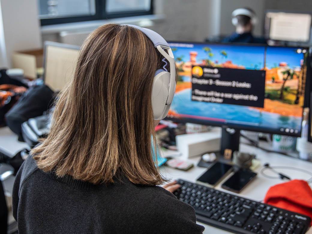 logitech-g435-slušalice-stefan-stojanović-17.jpg - Stefan_Stojanovic/MONDO/Stefan Stojanovic   logitech-g435-slušalice-stefan-stojanović-17.jpg - Stefan_Stojanovic/MONDO/Stefan Stojanovic