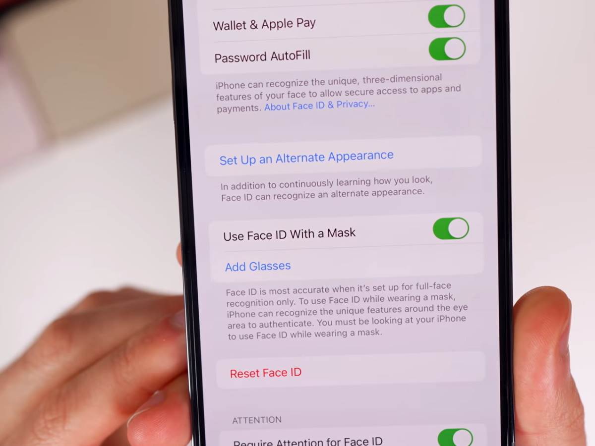  iOS 15.4 05.jpg - SmartLife / YouTube / BrandonButch / Printscreen 