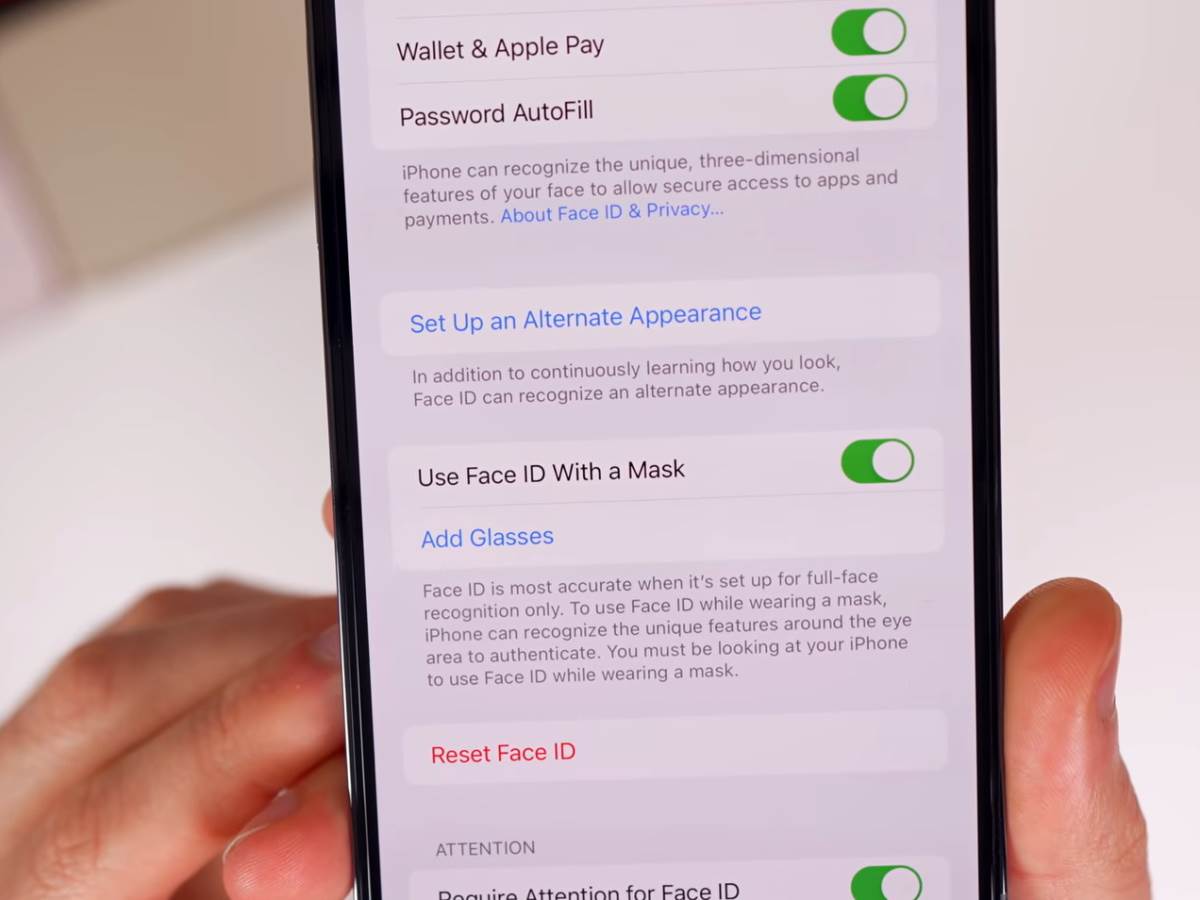  iOS 15.4 07.jpg - SmartLife / YouTube / BrandonButch / Printscreen 
