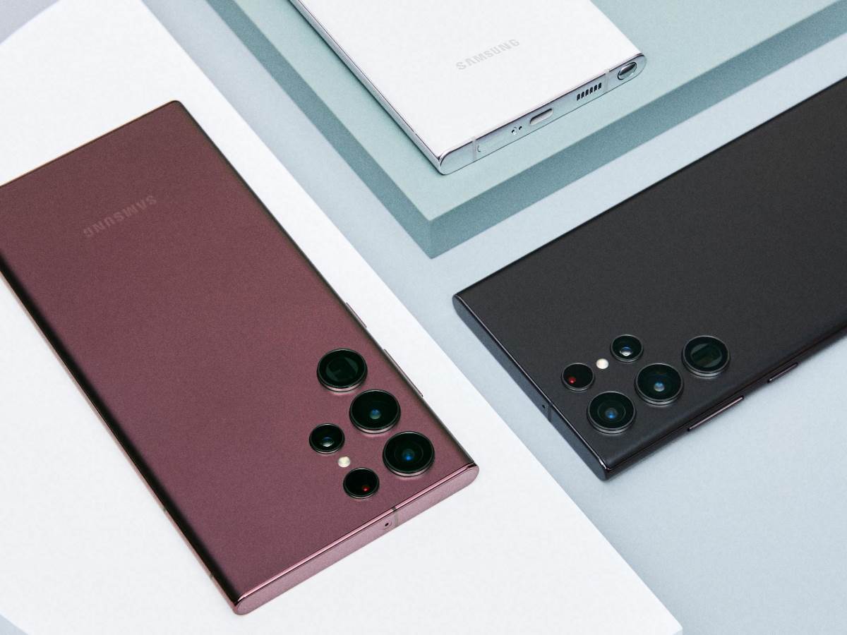  Samsung Galaxy S22 Ultra sa S Pen slike - SmartLife / Samsung 