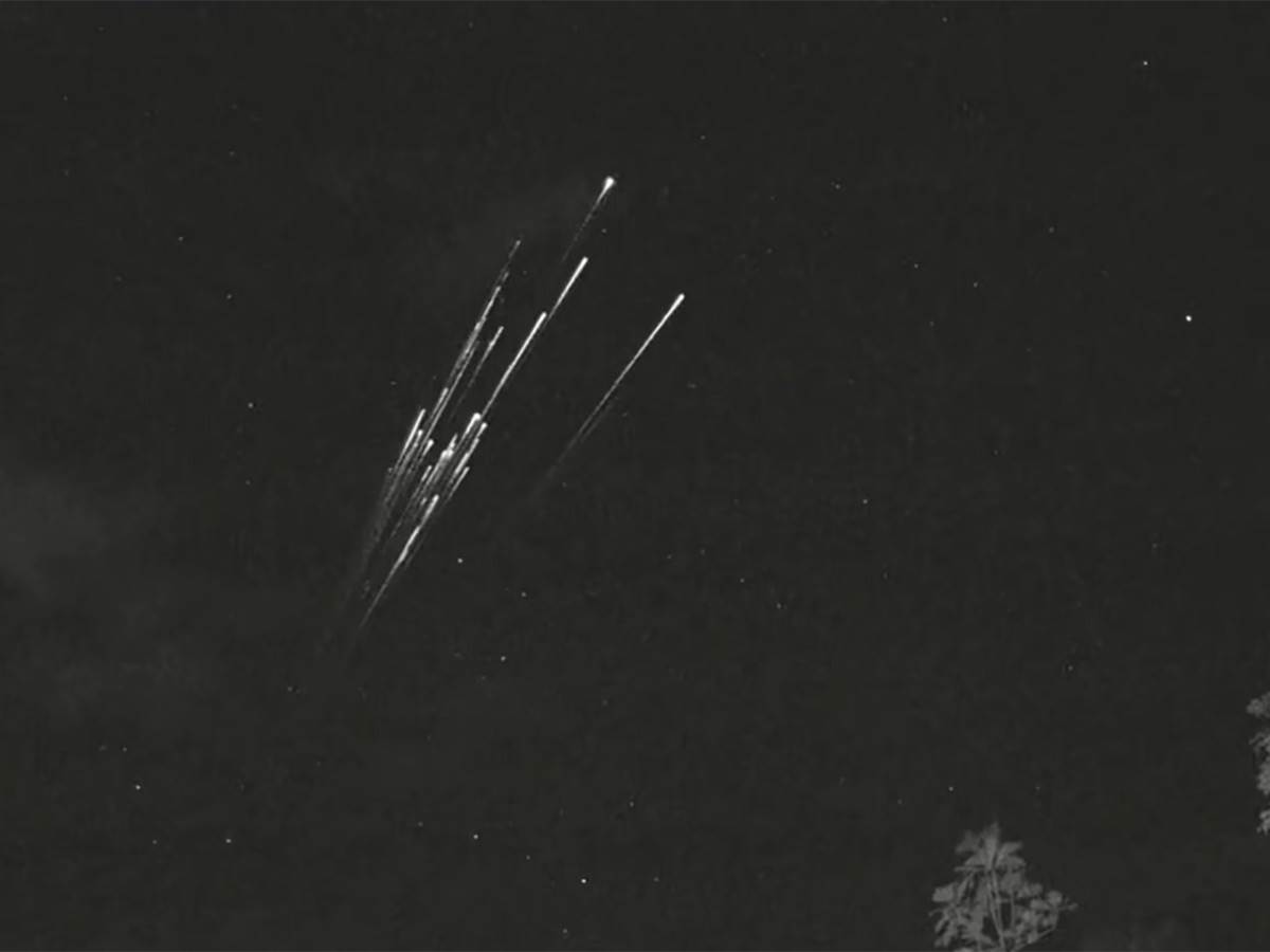  Starlink sateliti eksplozija - Smart Life/ @kevinizooropa 